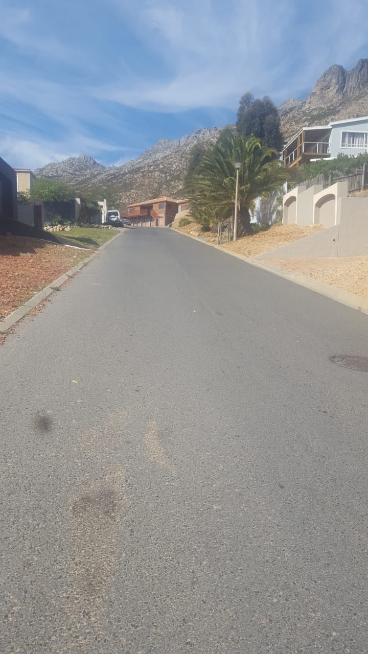 0 Bedroom Property for Sale in Mountainside Western Cape